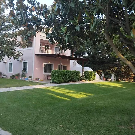 아파트 Eva Palouki